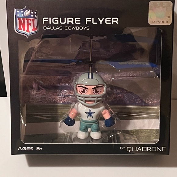NFL Dallas Cowboys Football Figure Hand Motion Drone Flyer - Picture 4 of 5